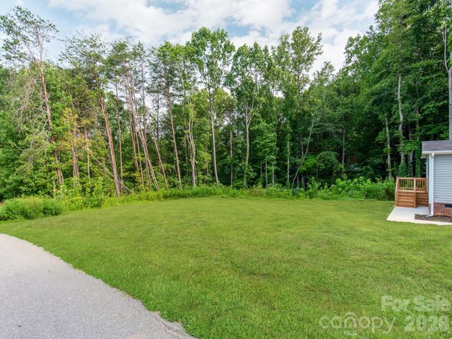 7822 Stillwater Drive, Sherrills Ford, NC 28673