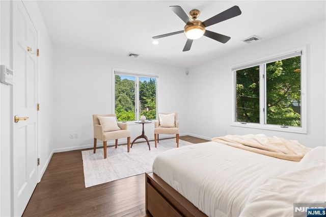 30 Creston Avenue, Tenafly, NJ 07670