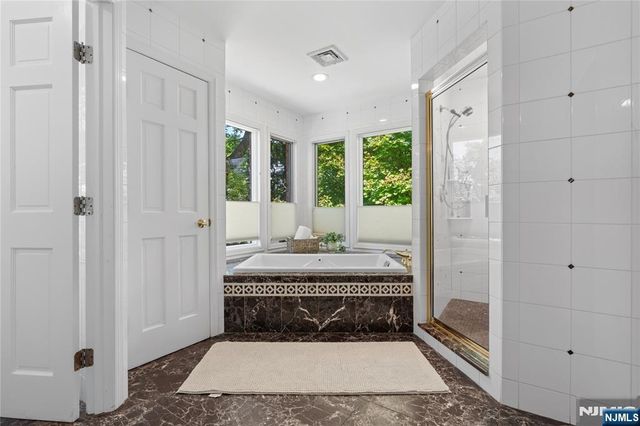 30 Creston Avenue, Tenafly, NJ 07670