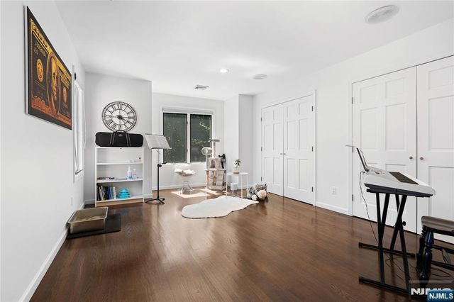 30 Creston Avenue, Tenafly, NJ 07670