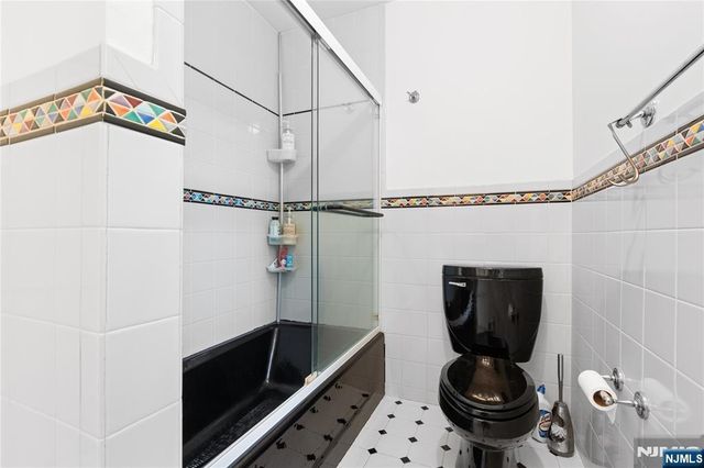30 Creston Avenue, Tenafly, NJ 07670