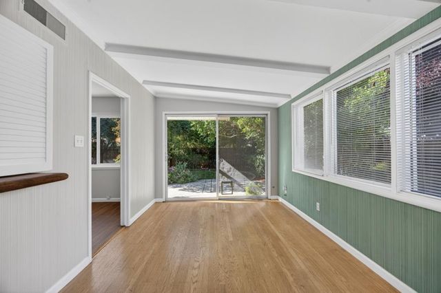 4549 Lippi Pkwy, Sacramento, CA 95823