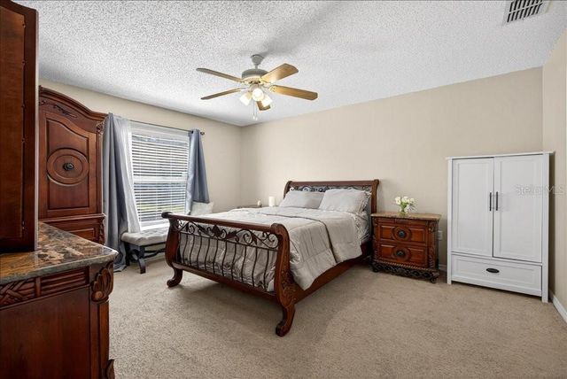 33 RED BARN DRIVE, Palm Coast, FL 32164