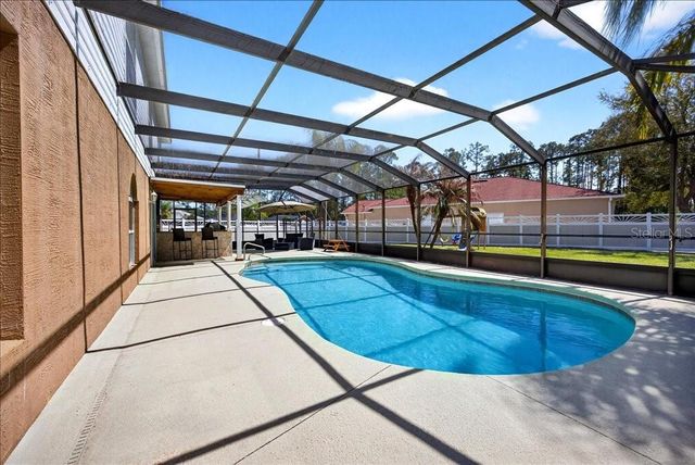 33 RED BARN DRIVE, Palm Coast, FL 32164