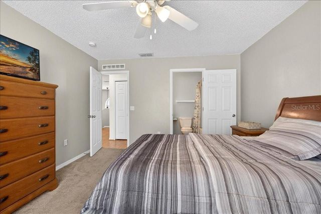 33 RED BARN DRIVE, Palm Coast, FL 32164