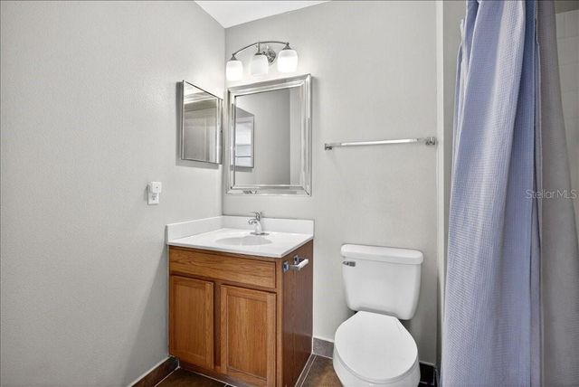 33 RED BARN DRIVE, Palm Coast, FL 32164