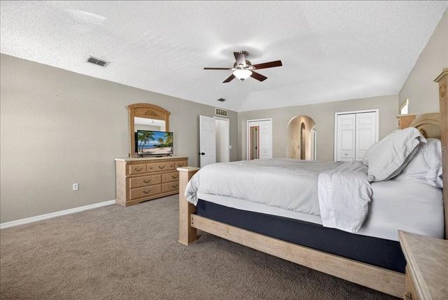 33 RED BARN DRIVE, Palm Coast, FL 32164