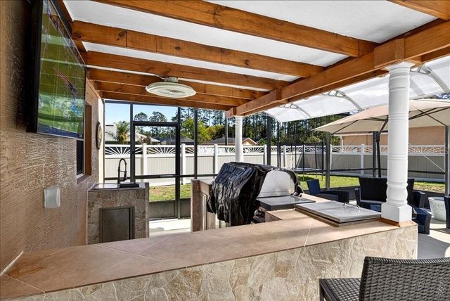 33 RED BARN DRIVE, Palm Coast, FL 32164