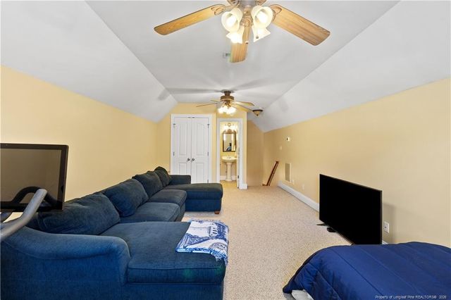 874 Three Wood Drive, Fayetteville, NC 28312