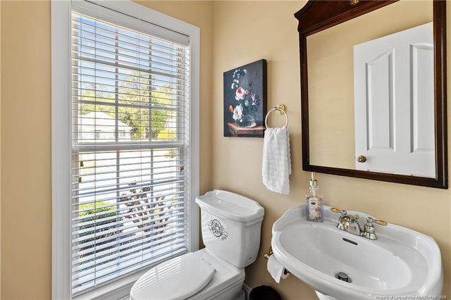 874 Three Wood Drive, Fayetteville, NC 28312