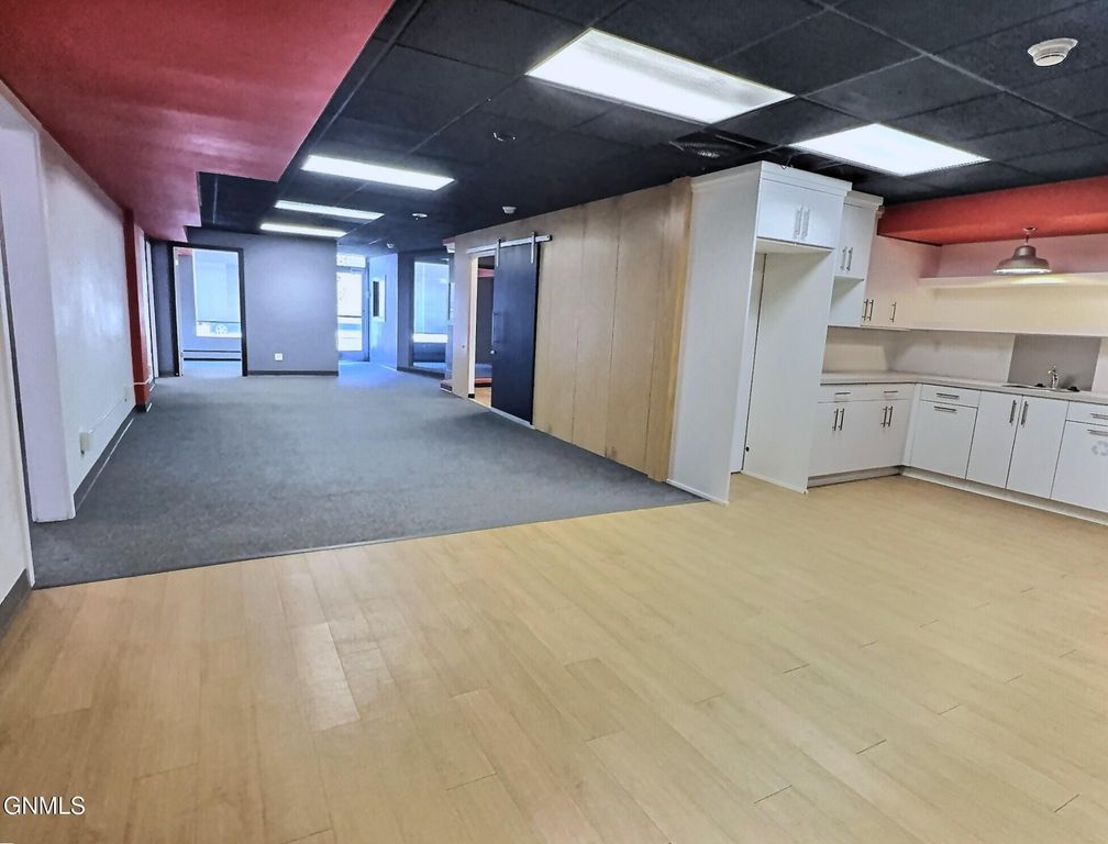 200 N 4th Street, Bismarck, ND 58501 photo 14