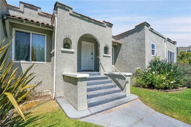 1301 S Hudson, Los Angeles, CA 90019