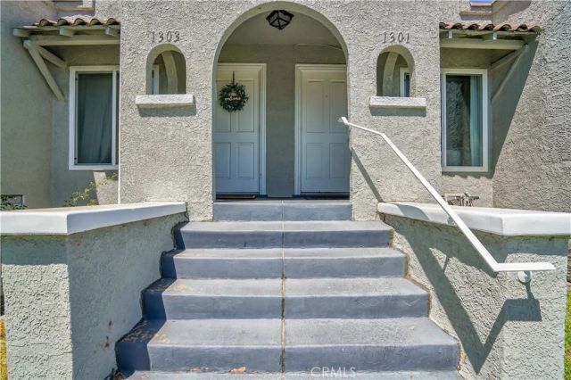 1301 S Hudson, Los Angeles, CA 90019