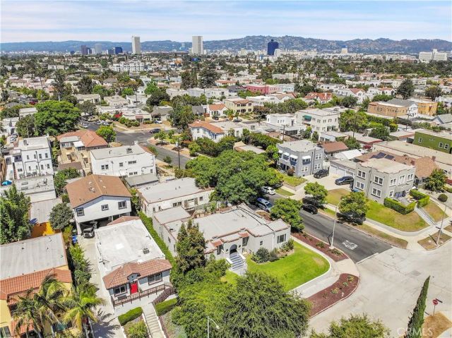 1301 S Hudson, Los Angeles, CA 90019