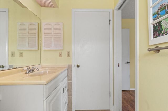 3040 DUMAS AVENUE, Spring Hill, FL 34609