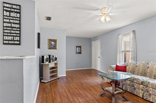 3040 DUMAS AVENUE, Spring Hill, FL 34609