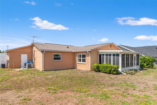 3040 DUMAS AVENUE, Spring Hill, FL 34609