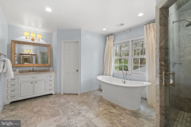 7722 BROOKVILLE RD, Chevy Chase, MD 20815