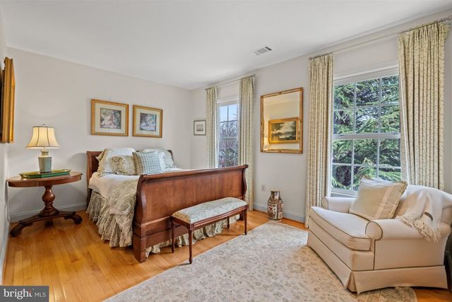 7722 BROOKVILLE RD, Chevy Chase, MD 20815