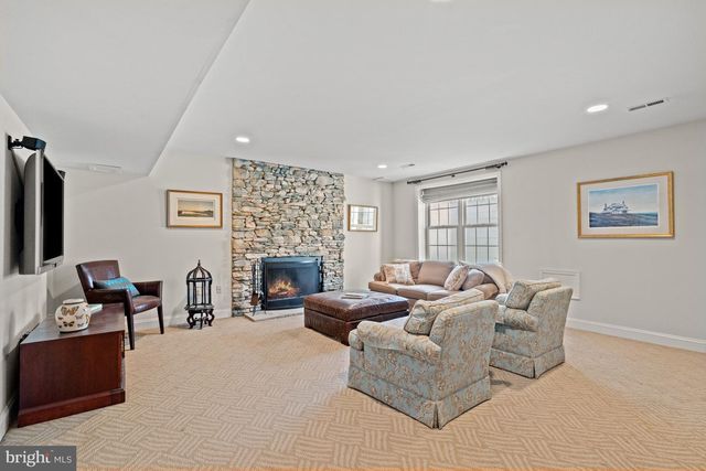 7722 BROOKVILLE RD, Chevy Chase, MD 20815