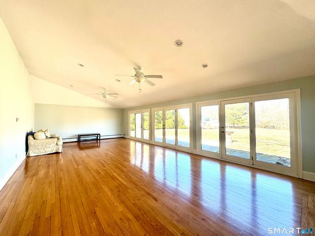 2 Meadow Place A1, East Haven, CT 06512