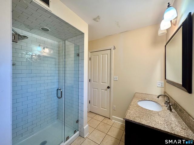 2 Meadow Place A1, East Haven, CT 06512