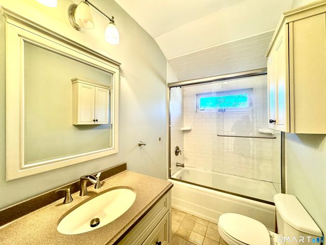 2 Meadow Place A1, East Haven, CT 06512