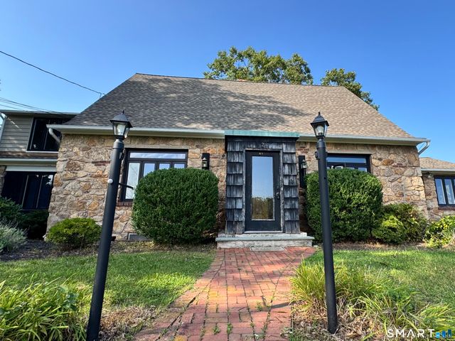 2 Meadow Place A1, East Haven, CT 06512