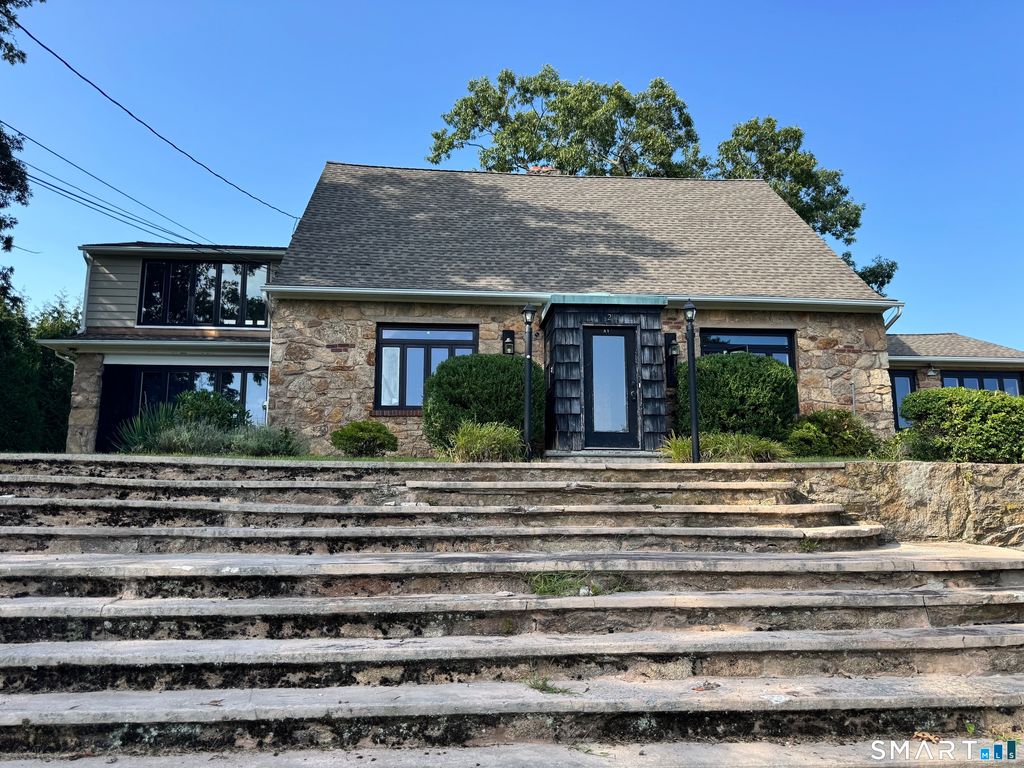2 Meadow Place A1, East Haven, CT 06512