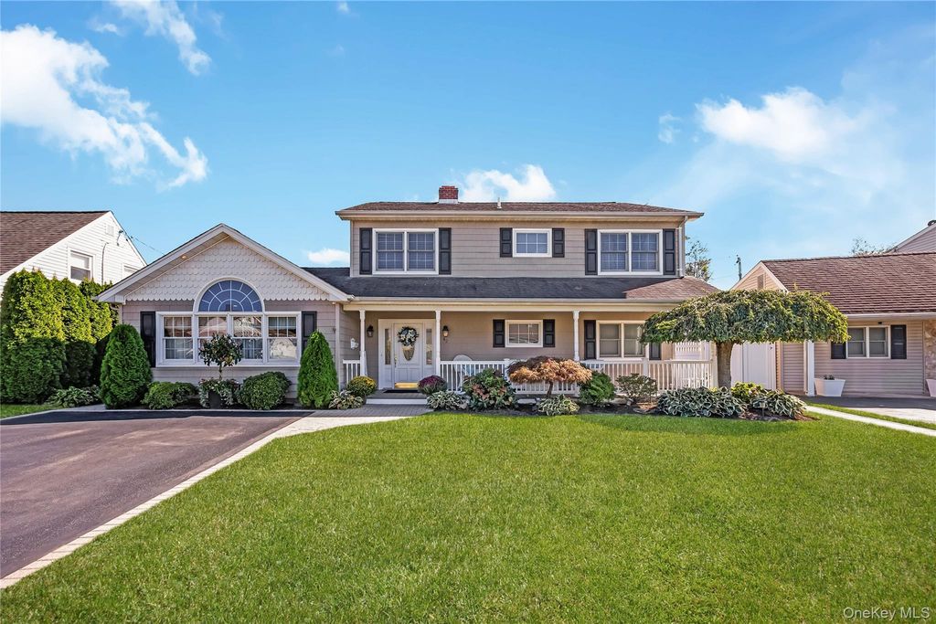 42 Grey Lane, Levittown, NY 11756 — exterior