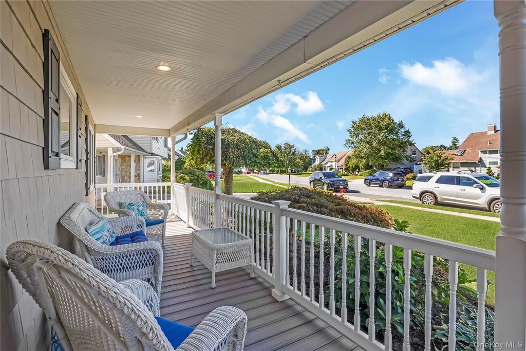 42 Grey Lane, Levittown, NY 11756 — photo 4