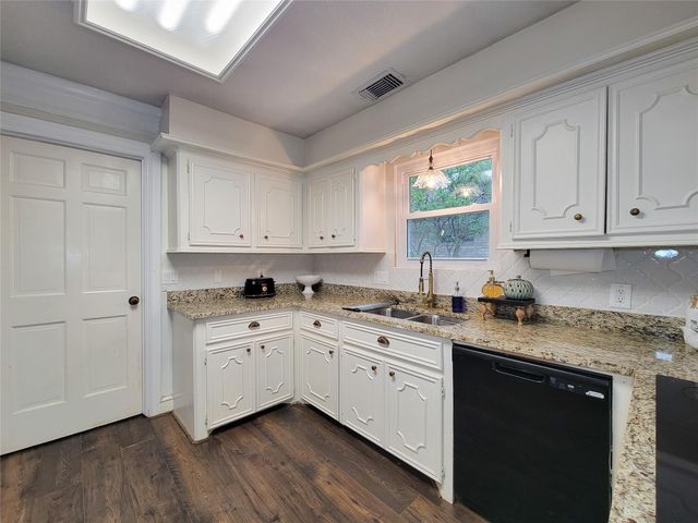 8423 Burwood Park Drive, Spring, TX 77379
