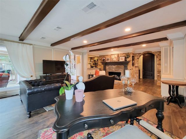 8423 Burwood Park Drive, Spring, TX 77379