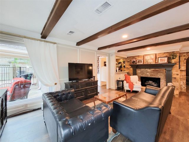 8423 Burwood Park Drive, Spring, TX 77379