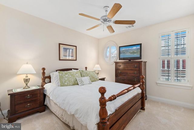 5114 ONEILL LN, Alexandria, VA 22304