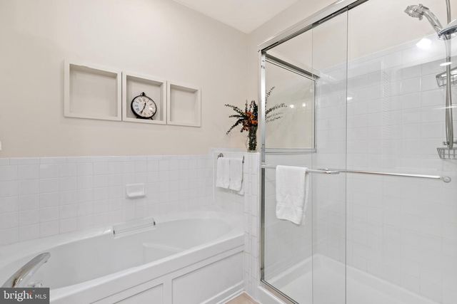 5114 ONEILL LN, Alexandria, VA 22304