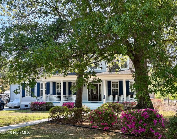 5126 Fernwood Drive, Southport, NC 28461