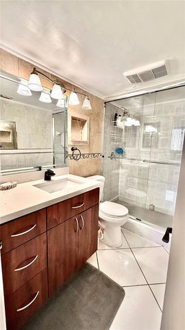 8961 S Hollybrook Boulevard 106, Pembroke Pines, FL 33025