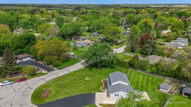 37W150 Olwin Drive, Elgin, IL 60124