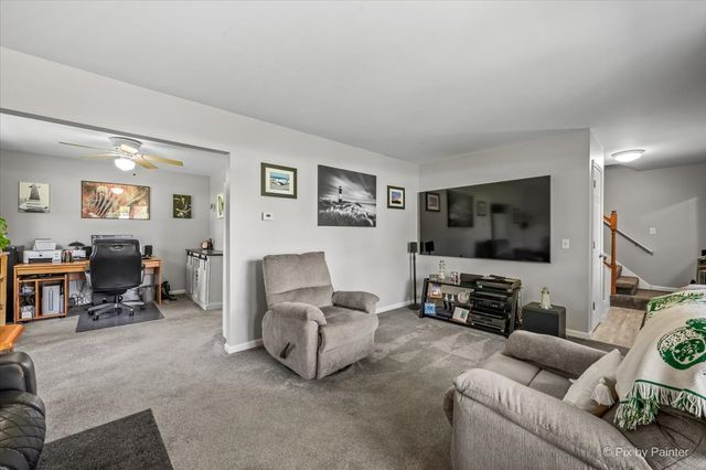 37W150 Olwin Drive, Elgin, IL 60124