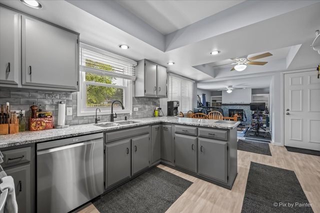 37W150 Olwin Drive, Elgin, IL 60124