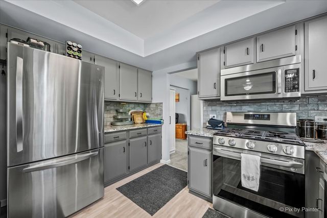 37W150 Olwin Drive, Elgin, IL 60124