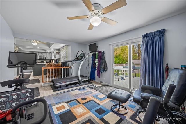 37W150 Olwin Drive, Elgin, IL 60124