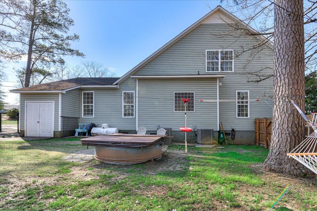 111 Humphrey Street, Lincolnton, GA 30817