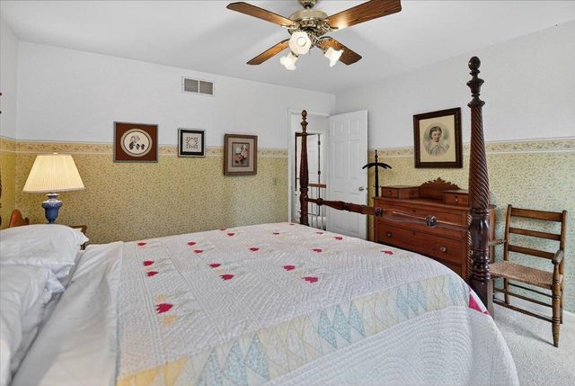 901 County Road MM, Oregon, WI 53575