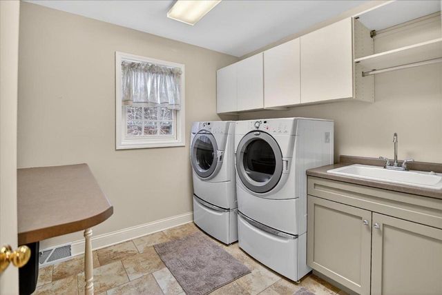 901 County Road MM, Oregon, WI 53575