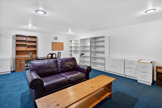 901 County Road MM, Oregon, WI 53575