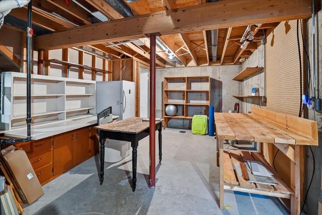 901 County Road MM, Oregon, WI 53575