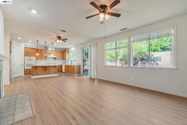 5675 Arcadia Cir, Discovery Bay, CA 94505