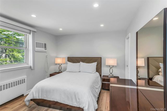 253-01 61st Avenue UPPER, Little Neck, NY 11362